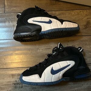 Nike Penny Hardaway retro Nike Swoosh sneakers